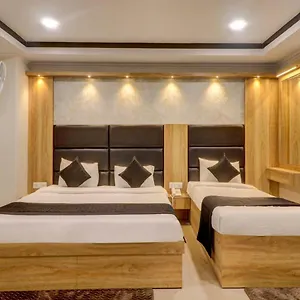 Dakha International - Karol Bagh, New Hotel